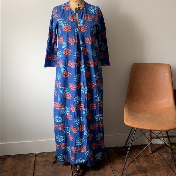 caftan with pockets